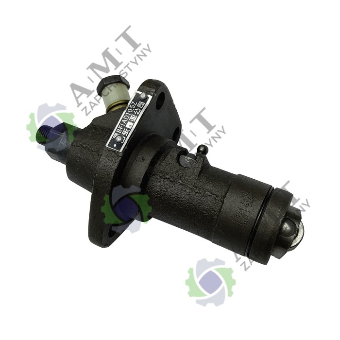 Насос топливный в сборе KM138BT