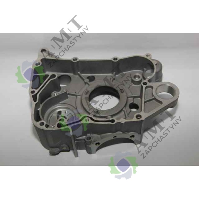 Картер двигателя правый SP150-2