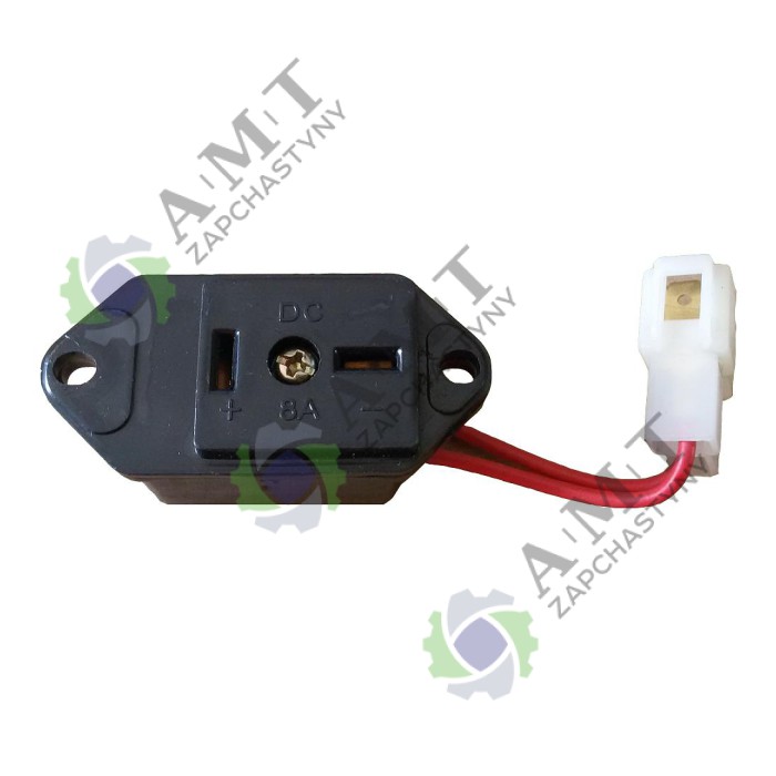 Розетка зарядного устройства КБГ078-67