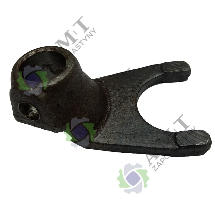 Вилка переключения передач ДТЗ470Б