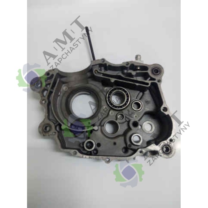 Картер двигателя правый SP 200R-6