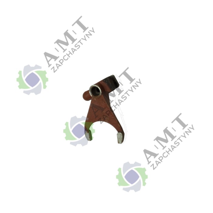 Вилка КПП центральная DF240/244 200.37.124