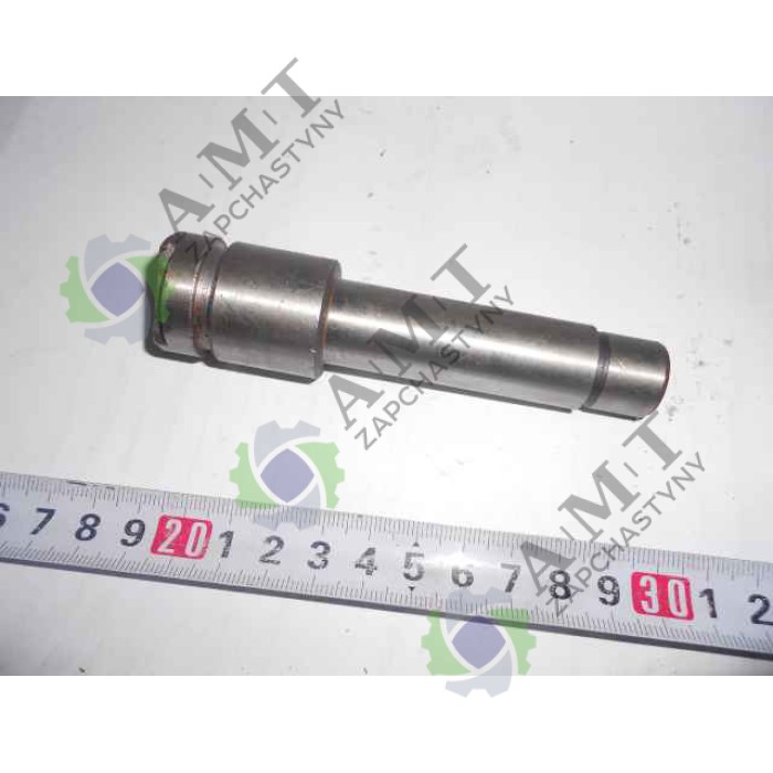 Вал шестерни заднего хода JM240/244