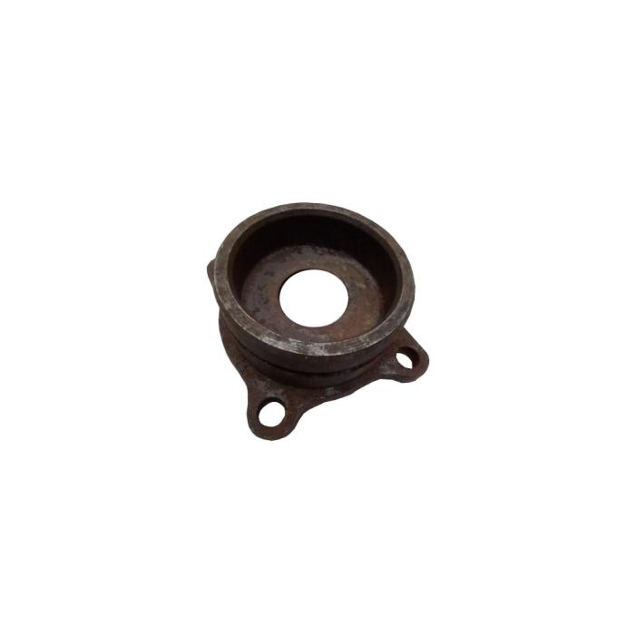 Седло сальника привода переднего моста JM240/244