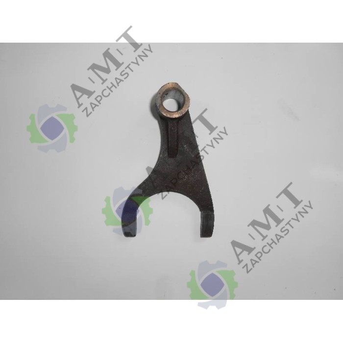 Вилка 2-й и 4-й передачи JM404