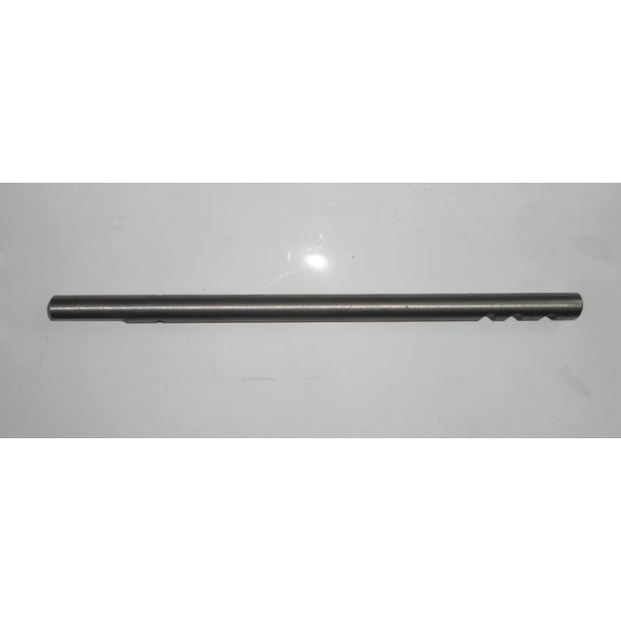 Вал вилки 1-й и задней передачи JM404