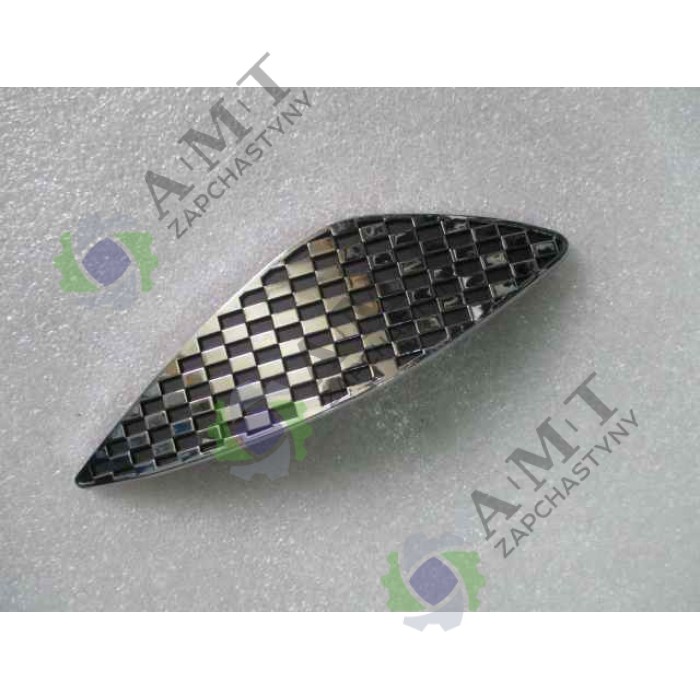 Облицовка топливного бакадекоративная правая SP125C-2X