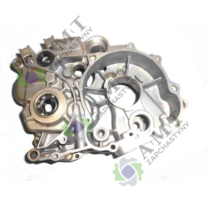 Картер двигателя левый FT200ZН-8