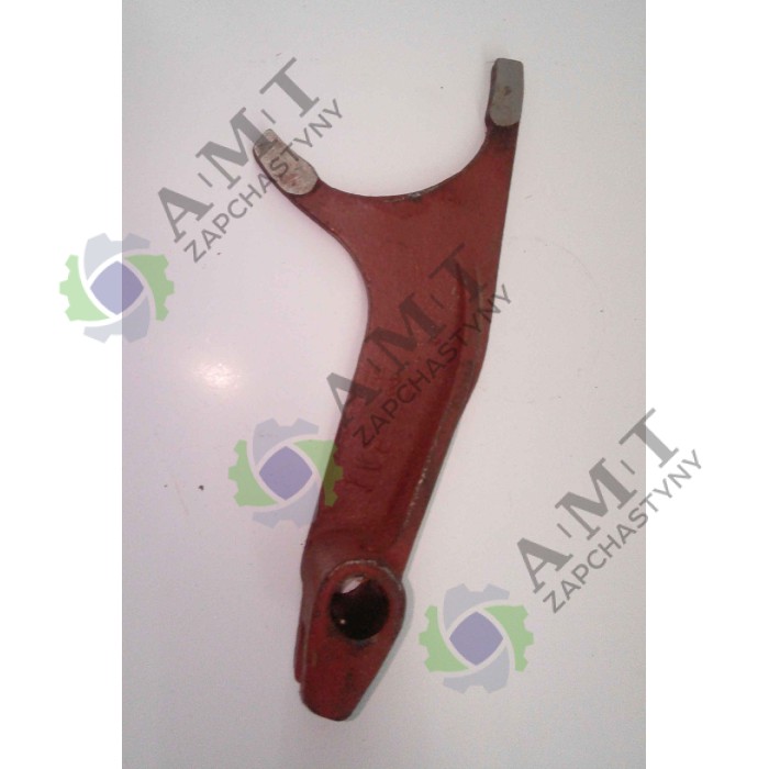 Вилка шестерни повыш./пониж. передачи TY240/244