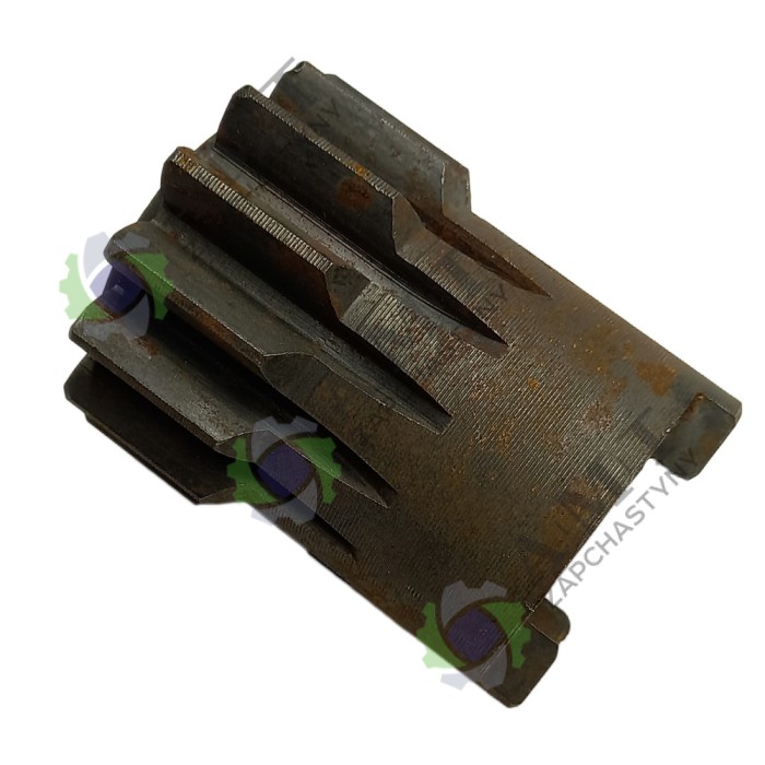 Шестерня левой полуоси 14 зуб./диам. 33 XT120