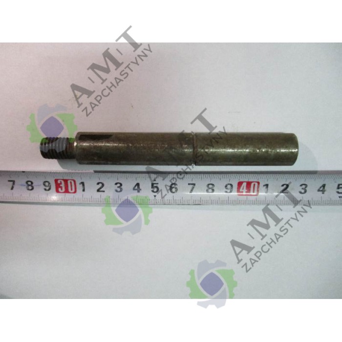 Вал водяного насоса TY290