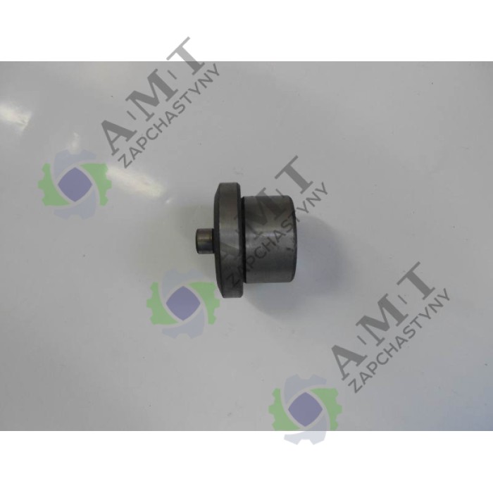 Вал промежуточный шестерни Y385T